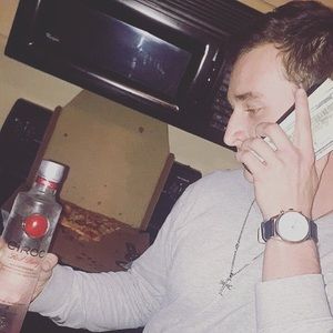 Meet your Posher, Zach